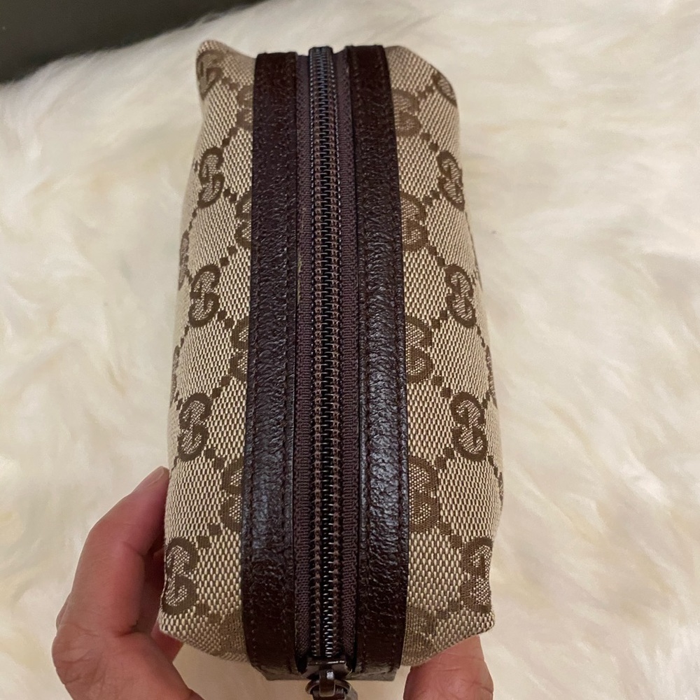 Gucci Pouch - Picture 7 of 16